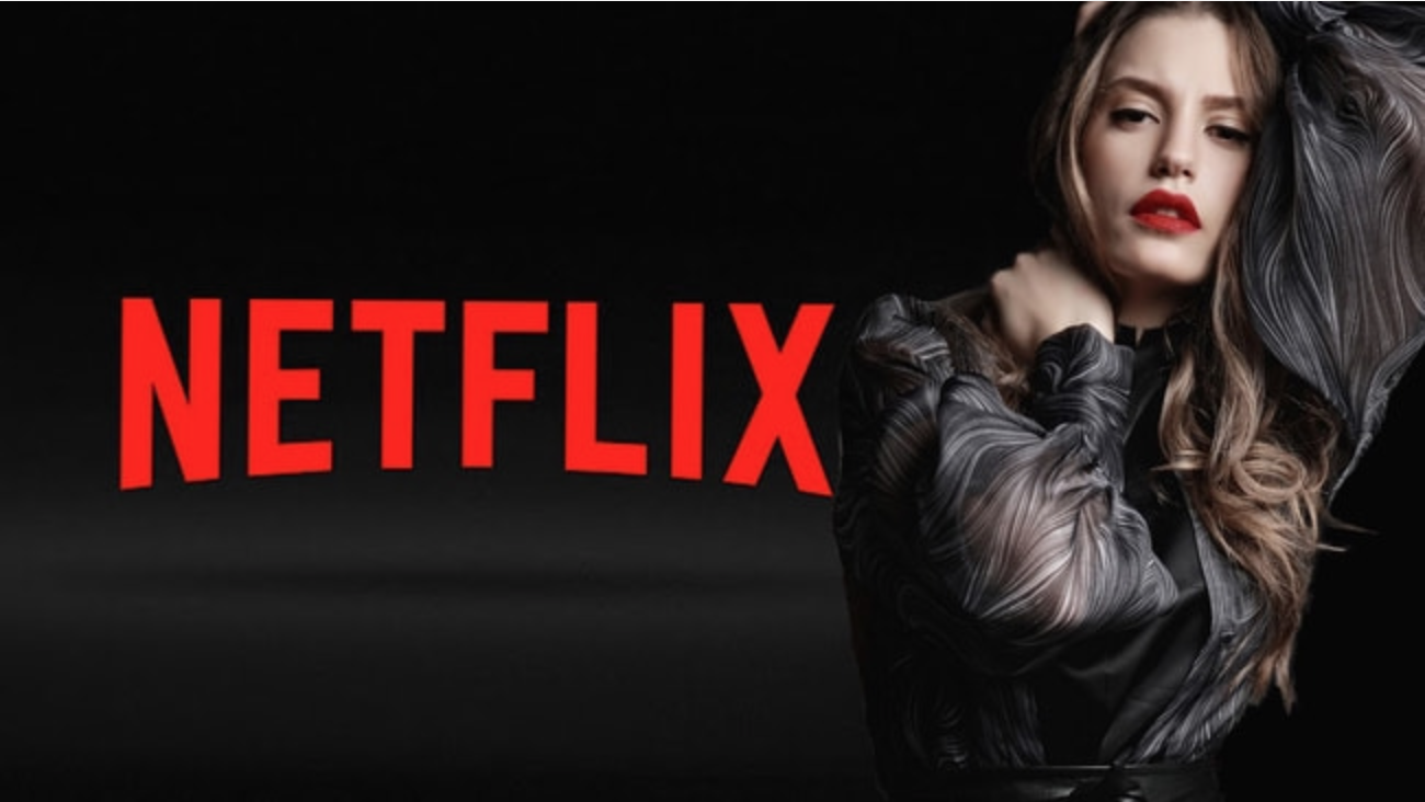 Serenay Sarıkaya’nın Yeni Dizisi “Kimler Geldi Kimler Geçti”, 9 Mayıs’ta Netflix’te