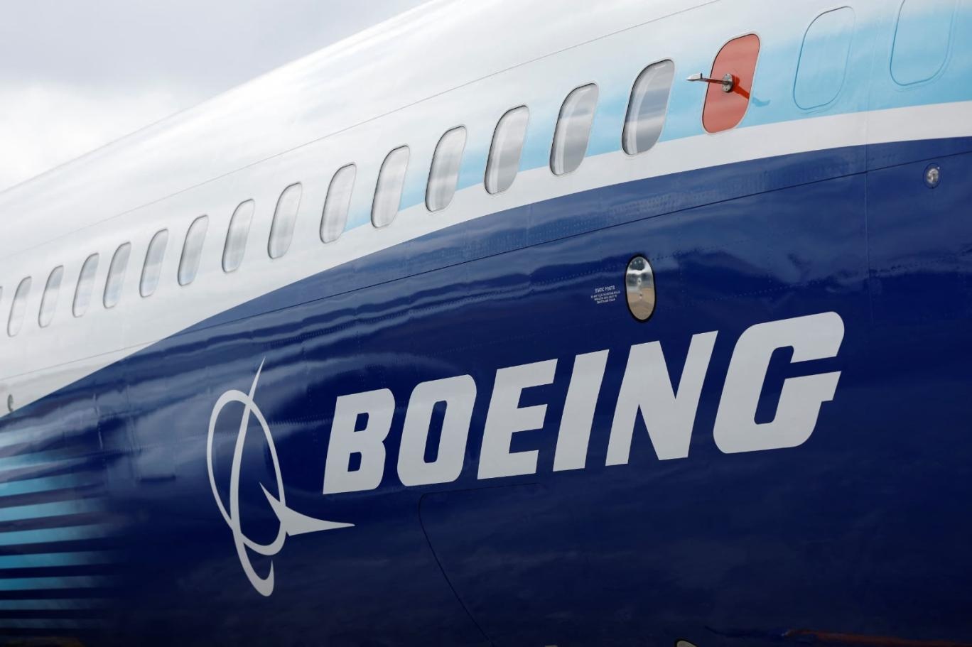Boeing’s Airplane Naming System and the Secret of the 7×7 Series