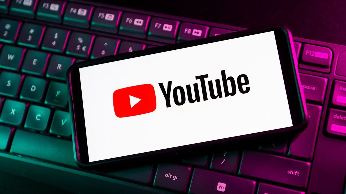 YouTube Tests New Design