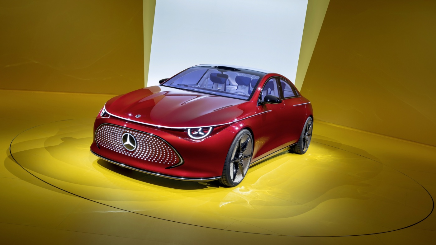 Mercedes-Benz’den Yeni Elektrikli CLA EV