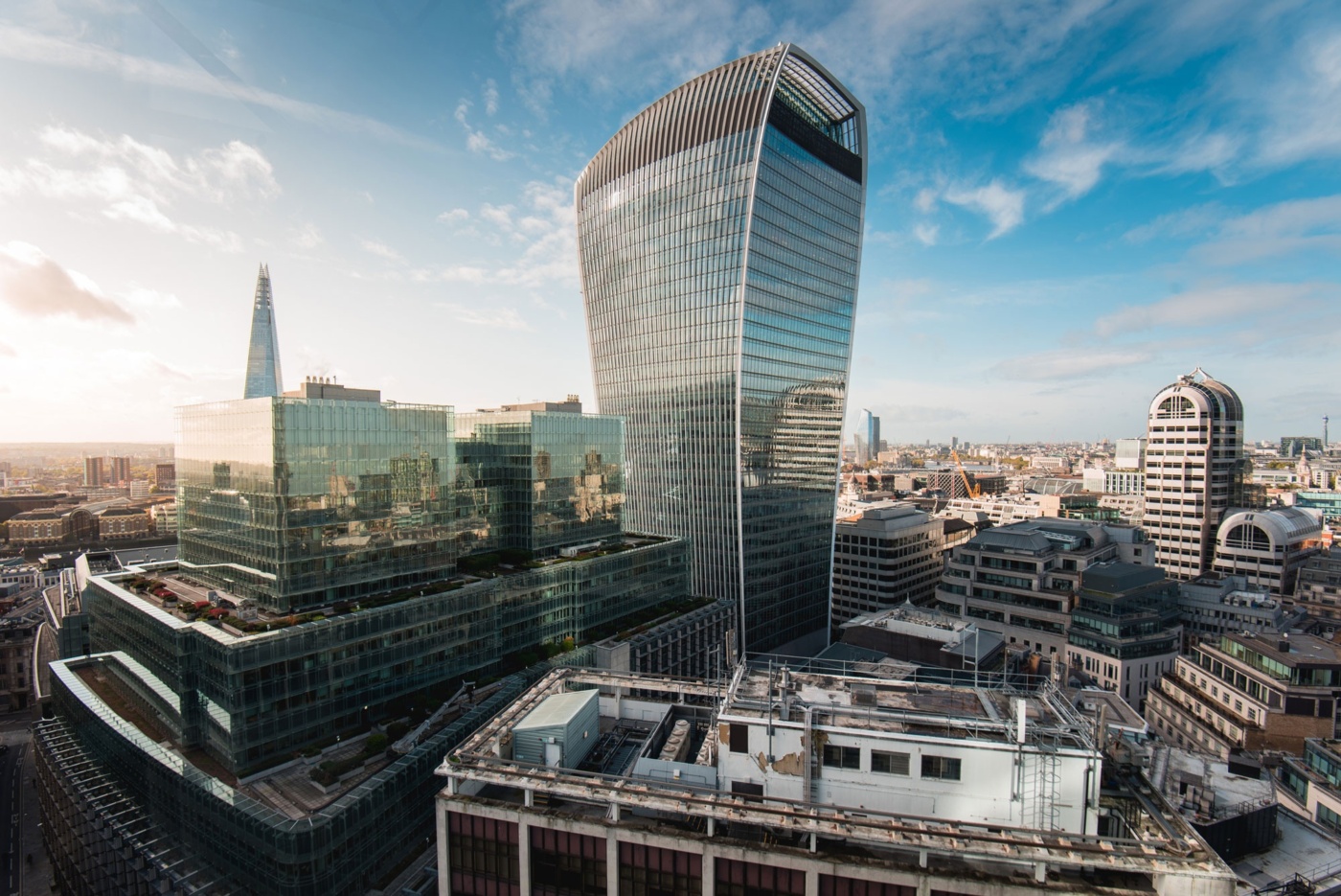 The Fenchurch Binası: Londra’nın Modern Mimarisinde Çarpıcı Bir İkon